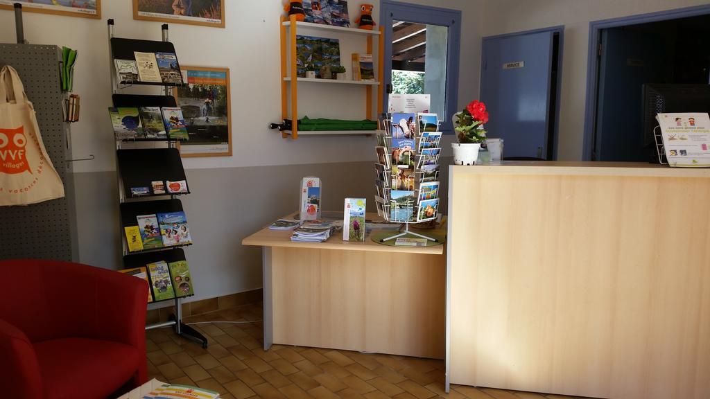Vvf Haute Provence Lagrand Exteriér fotografie