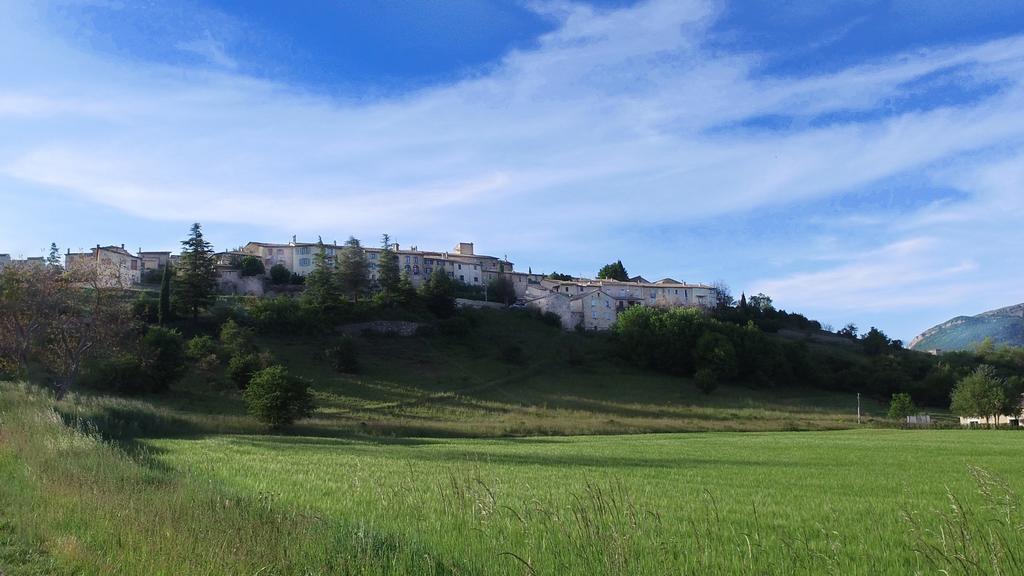 Vvf Haute Provence Lagrand Exteriér fotografie